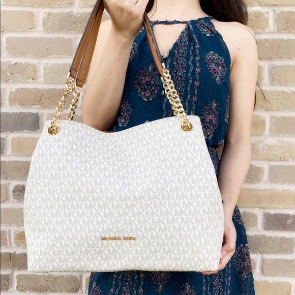 Michael Kors Large Chain Tote - Picture 3 of 8